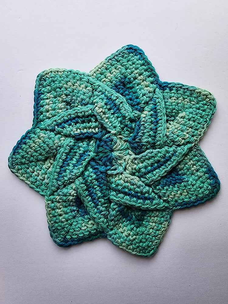 Dark Green Flower Hotpad