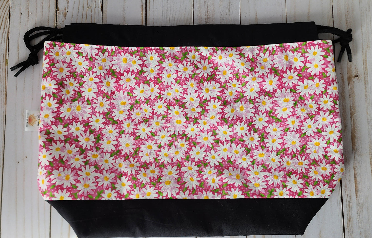 Daisy's with Black Large Drawstring Project Bag