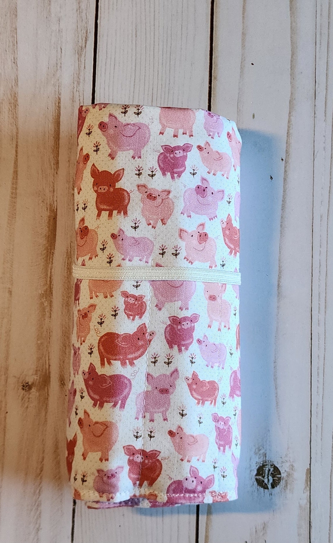 Pigs Crochet Hook Roll Up