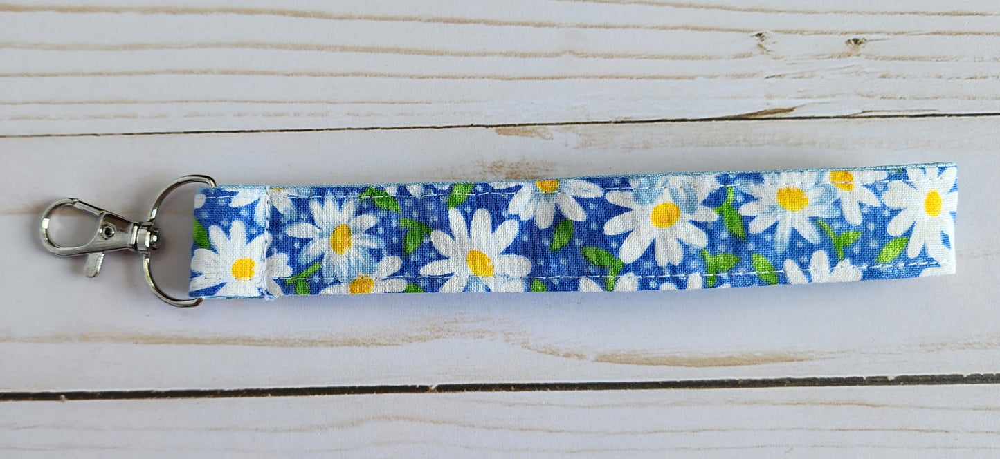 Daisy on Blue Wristlet Keychain