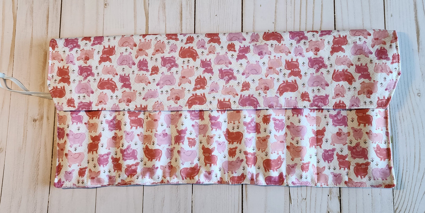 Pigs Crochet Hook Roll Up